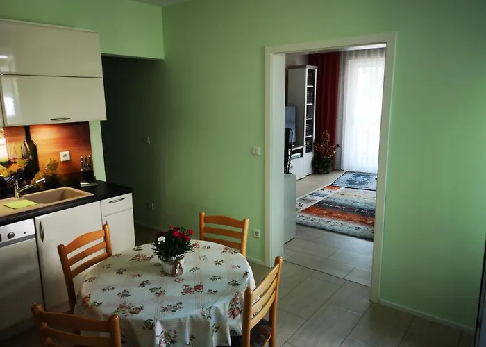 公寓 Gruenheide Am *